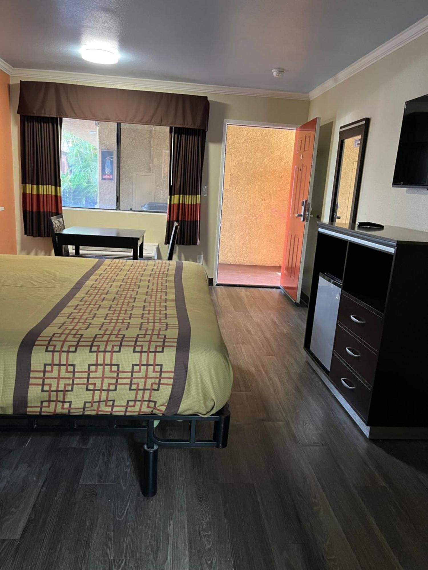Rivera Inn & Suites Motel Pico Rivera Εξωτερικό φωτογραφία